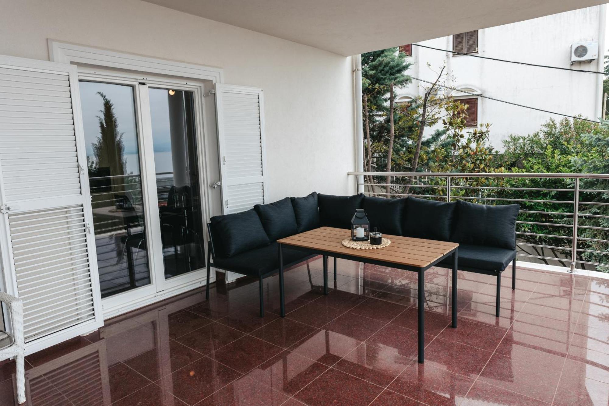 Villa Calista Icici Exterior foto
